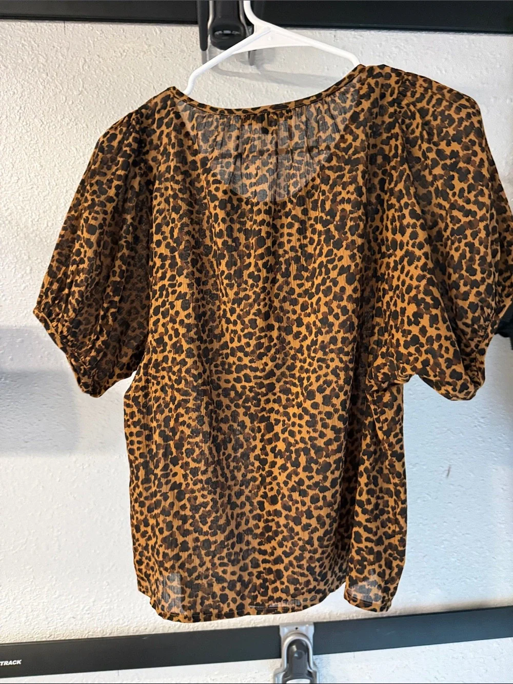 Madewell Brown & Black Leopard Puff Sleeve Button-Up Blouse